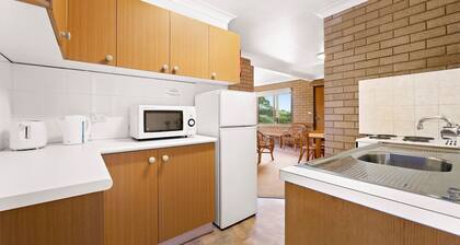 1 3 Bay Lane two bedroom unit