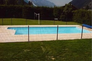 Piscine extérieure, piscine chauffée