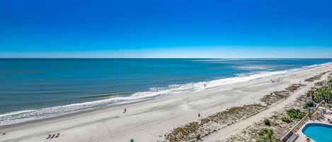 Aan het strand