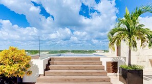 Alberca al aire libre