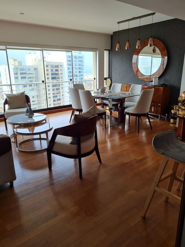 Interior - VIP apartment in Miraflores, Lima. DeLux. (Miraflores)