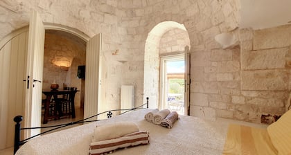 Stunning countryside trulli villa with pool