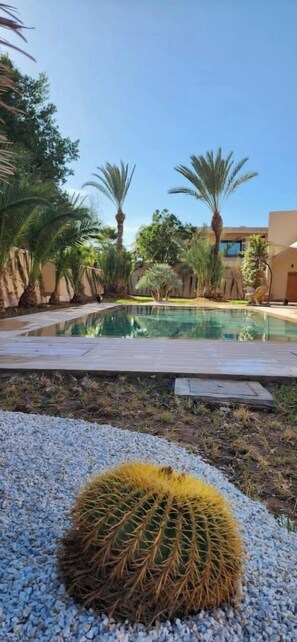 Property grounds - Luxueuse et Spacieuse Villa Palmeraie Marrakech (Marrakech)