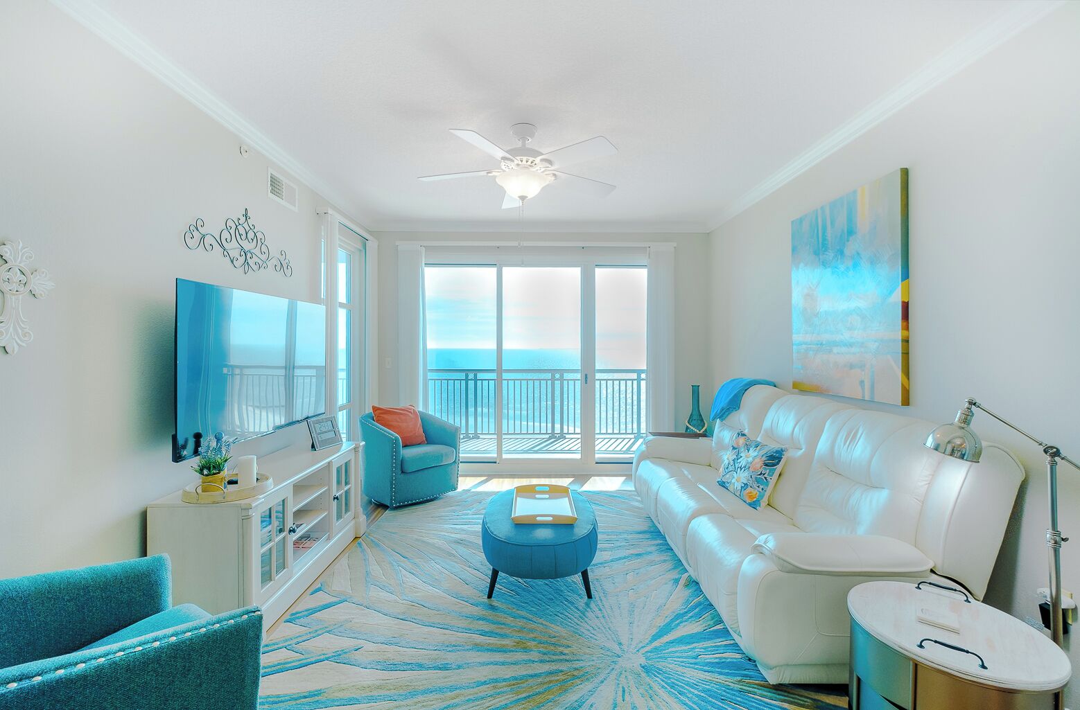 2 Bedroom/2 Bathroom Condo Overlooking the Gulf with Exclusive Booking Bonus