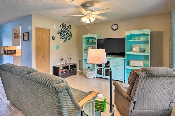 Port St Lucie Vacation Rental | 2BR | 1.5BA | 900 Sq Ft | Step-Free Access