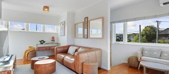 8 Eastern Beach Road, Eastern Beach, Auckland 2012