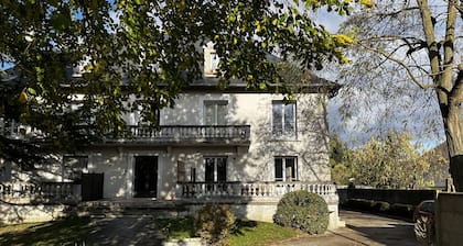 T2 avec terrasse et parking â entre Paris et Disneyland