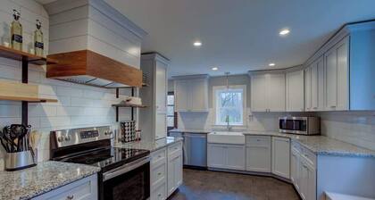 Calla Lily Farmhouse