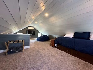 5 dormitorios, tabla de planchar con plancha, wifi gratis y ropa de cama