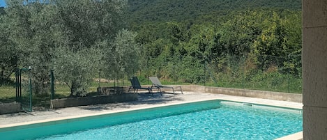 Piscine extérieure