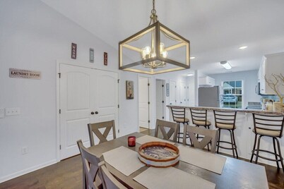 GATA Suite - Quiet neighborhood, 10 minutes to GSU