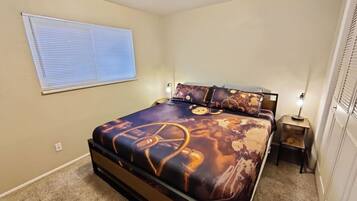 3 sovrum, skrivbord, strykjärn/strykbräda och wi-fi