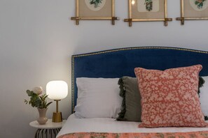 3 quartos, ferros/tábuas de passar roupa, Wi-Fi, roupa de cama