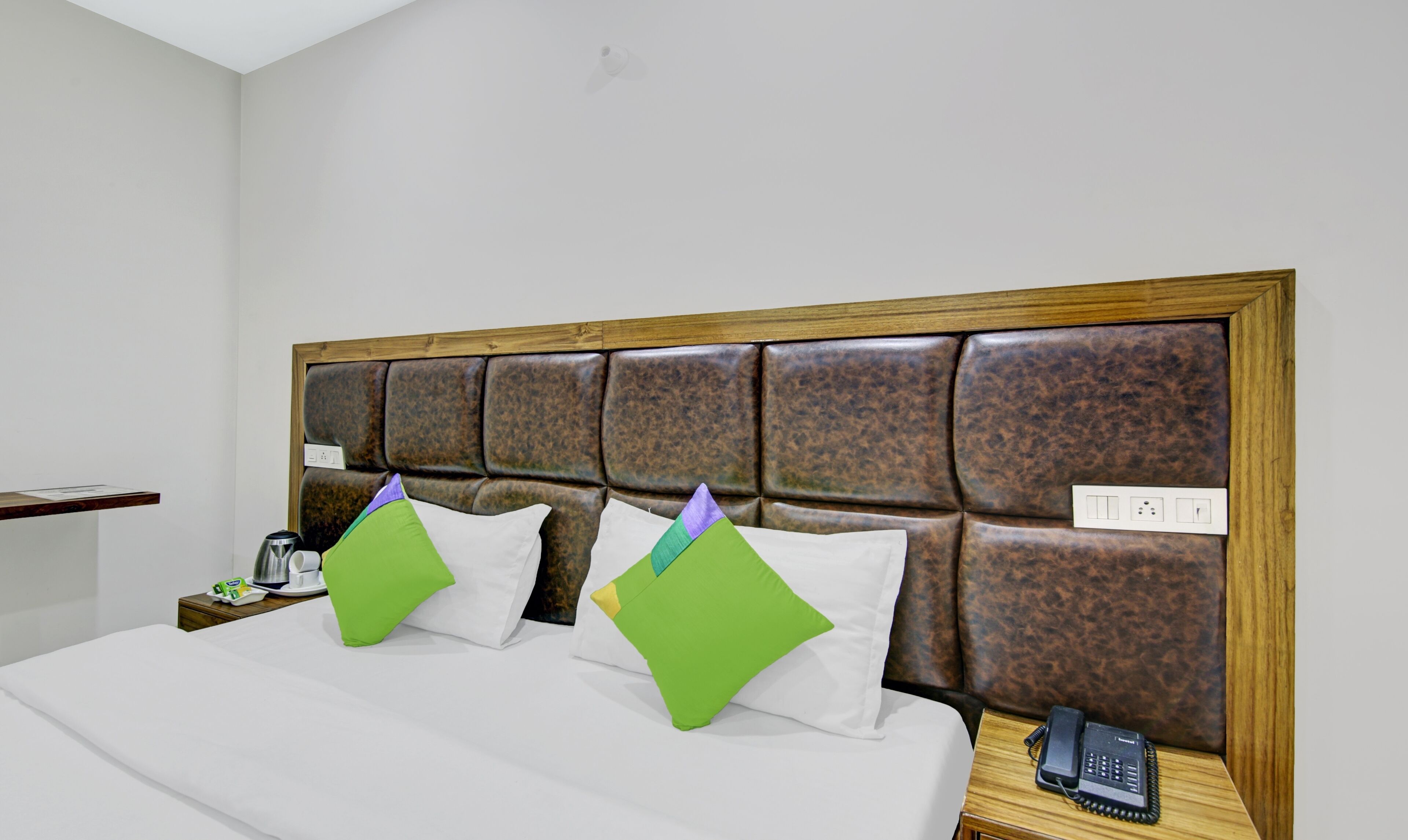 economy room | desk, iron/ironing board