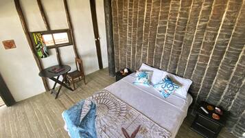 Casa família, 4 quartos, vista para a praia, de frente para o oceano | 4 quartos, ferros/tábuas de passar roupa, Wi-Fi de cortesia