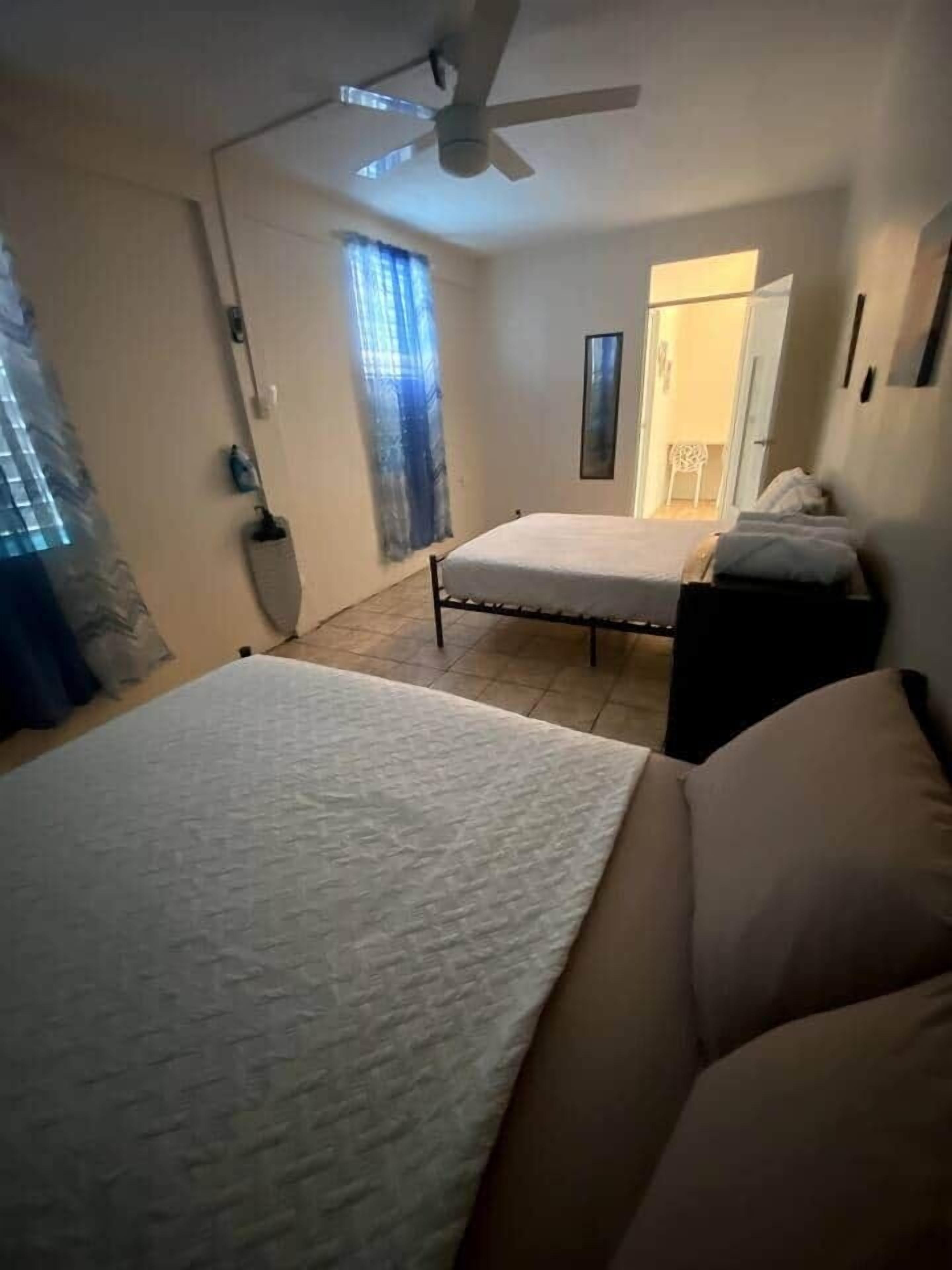 1 bedroom, desk, iron/ironing board, free WiFi