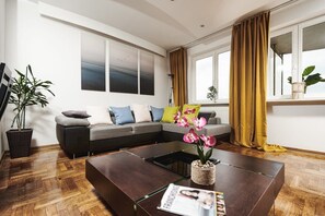 Televisio, työhuone