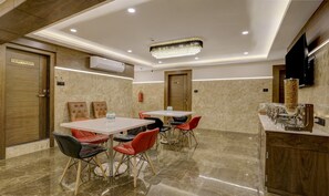 تناول الطعام