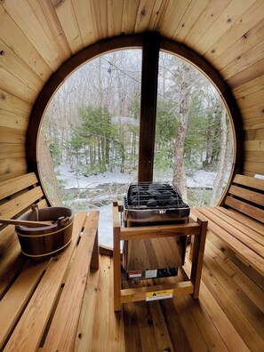 Property grounds - Mountain House w/ Riverside Hot Tub & Sauna Next to Smugglers' Notch Resort (Cambridge)