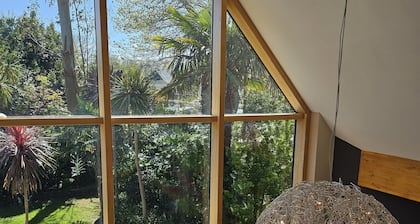 Villa indoor pool, hamman, sauna, jacuzzi, gym, billiards, baby