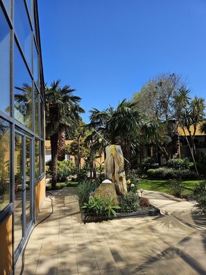 Property grounds - Villa indoor pool, hamman, sauna, jacuzzi, gym, billiards, baby (Plouezoc'h)