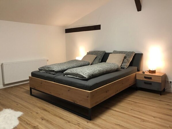 1 bedroom, travel crib, free WiFi, bed sheets