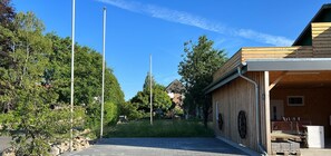 Property grounds - New vacation apartment with roof terrace (Bünsdorf)