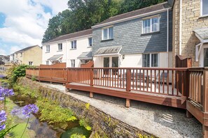 Cottage | Front of property - Heron's Reach (Falmouth)