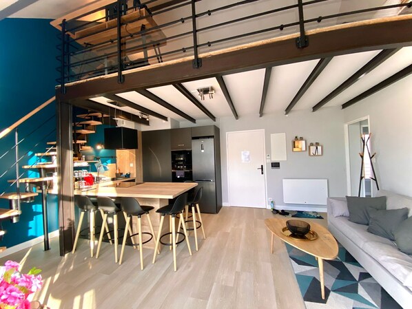 Smart TV, video games