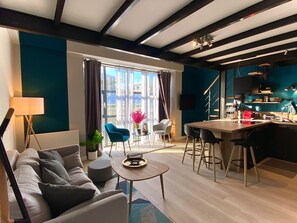 Smart TV, video games