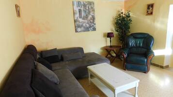 Televisie en een open haard