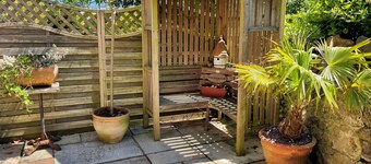 Cosy base for scenic routes