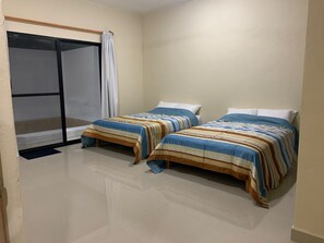 2 habitaciones, wifi gratis y ropa de cama 