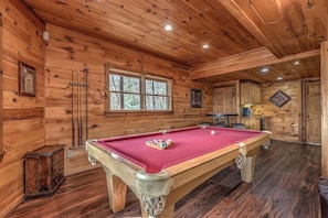 Games room - Dog-Friendly Mountain Escape with Hot Tub & Views (Blue Ridge)