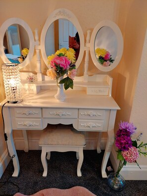 Interior - Gorgeous &central  two bedrooms house (Bristol)