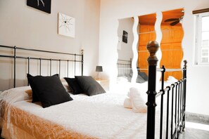 3 Schlafzimmer, Bügeleisen/Bügelbrett, kostenloses WLAN, Bettwäsche