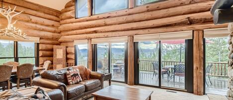 House, 4 Bedrooms | Interior