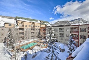 Studio | Property grounds