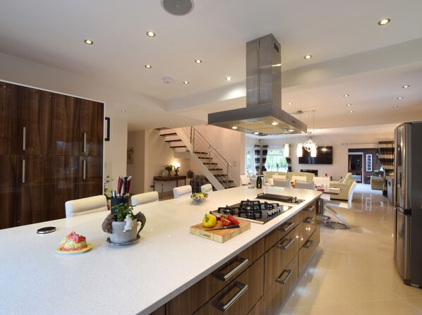 Fridge, dishwasher, electric kettle, toaster - Solway (Chester)