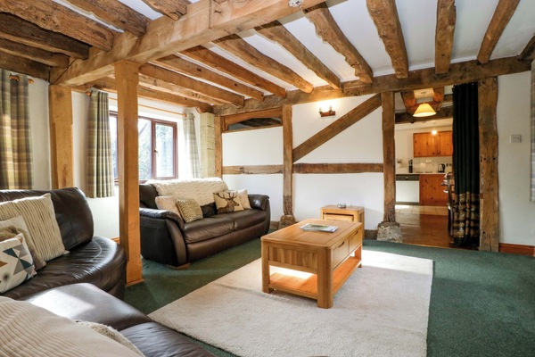 Cottage | Living area