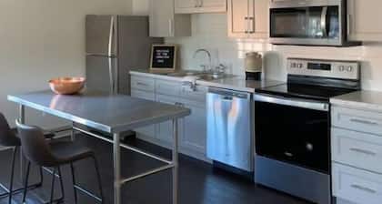The Loft at 121