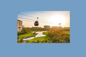 Golf - Luxury resort with beaches, pools, golf, and restaurants (Nuevo Vallarta)