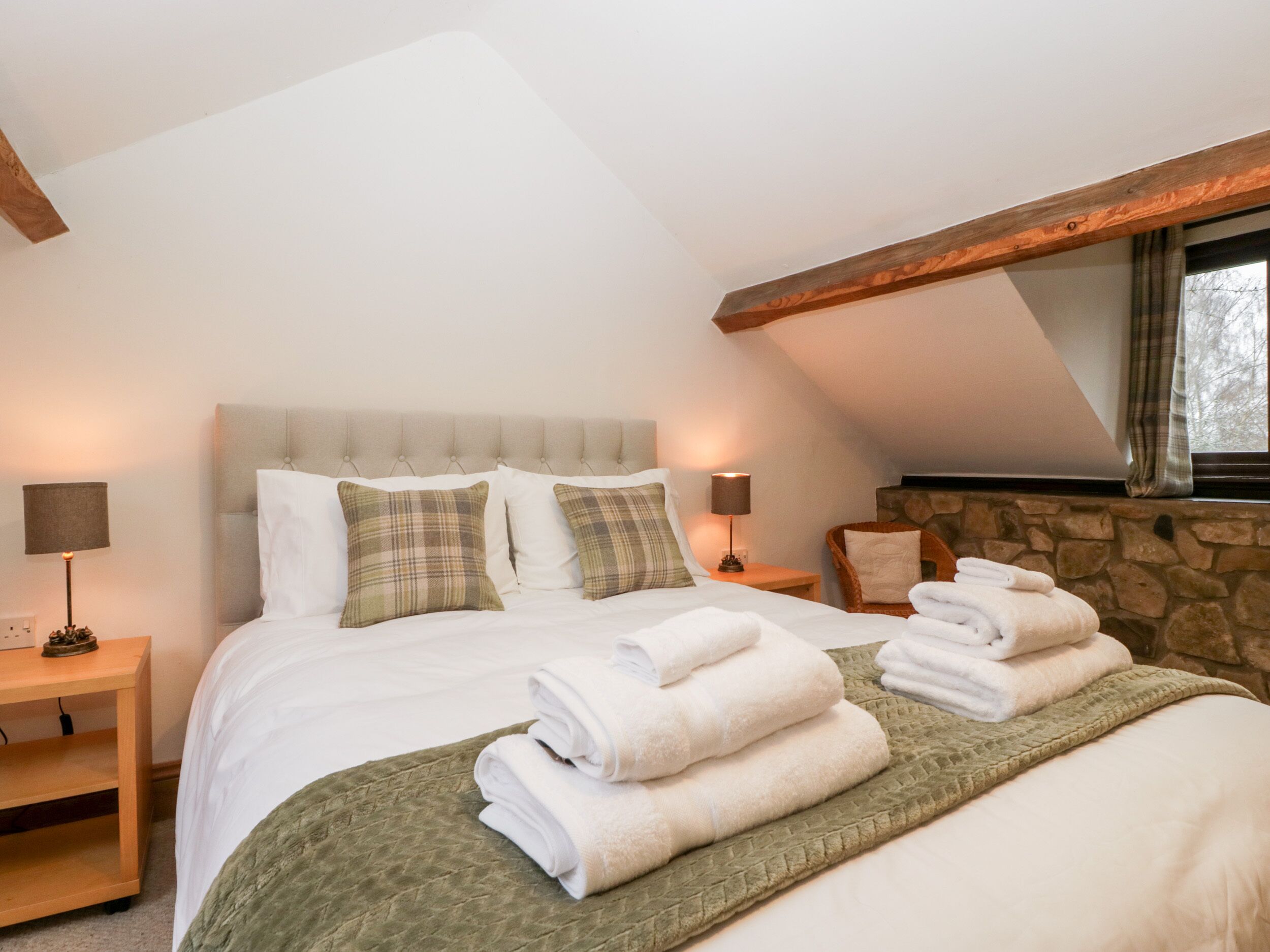 2 chambres, décor unique, ameublement unique, accès au Wi-Fi (inclus)