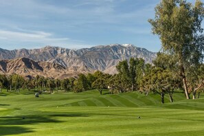Golf - Coachella Week 2 Marriott Desert Springs I 1 Bedroom Villa Full Resort Access (Palm Desert)