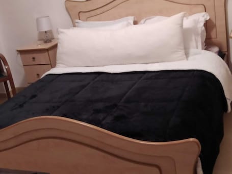 1 bedroom, down comforters, Select Comfort beds, blackout drapes