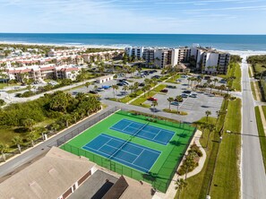 Condo (2 Bedrooms) | Servicio de la propiedad