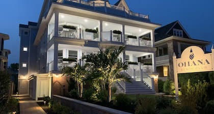 BRAND NEW OCEANFRONT 3 Bedroom 2 bath 2nd floor villa (Hanalei)