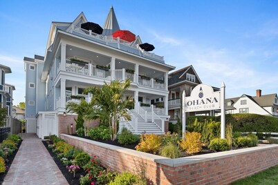 The Little Kahuna at Ohana Beach Club Cottage