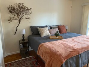 1 chambre, fer et planche à repasser, Wi-Fi gratuit, draps fournis