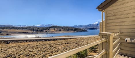 Townhome, 3 Bedrooms | Property grounds